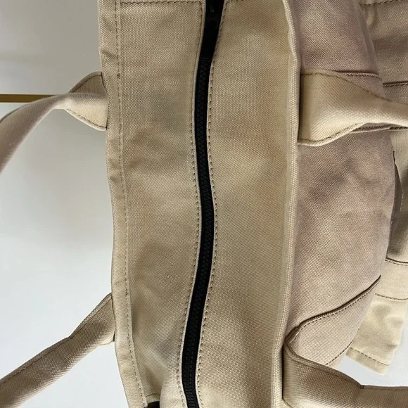 Marc Jacobs The Tote Bag in Ivory - Like New - Picture 8 of 11